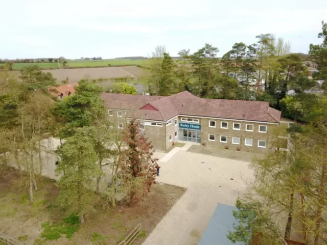 Mere Farm Lane, Great Barton, Bury St Edmunds, IP31 2QA, photo 1