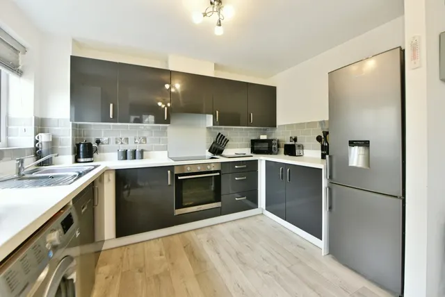 Photo 2 — Tay Street, Burnley, Lancashire, BB11