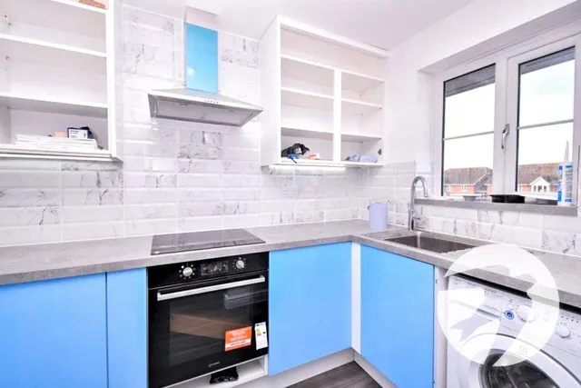 Chandlers Drive, Erith, DA8, photo 3