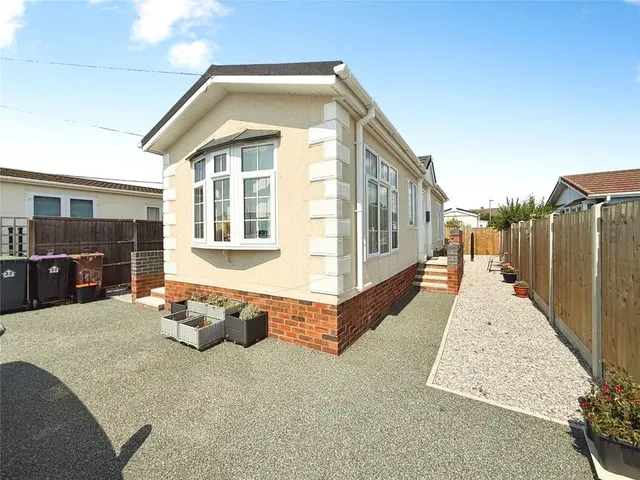 Ambleside Park, North Hykeham, Lincolnshire, LN6, photo 1