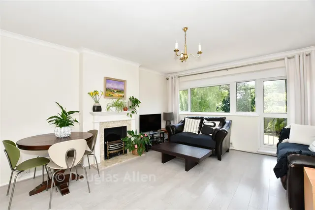 Hartland Road, Epping, CM16, photo 3