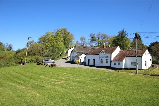 Photo 2 — The Green, East Knoyle, Salisbury, SP3 6BN