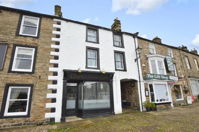 Overton House, Reeth, photo 1
