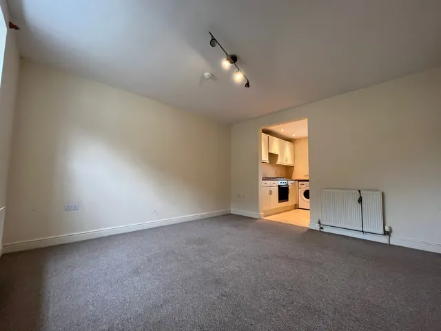 Lyme Street, Axminster, EX13, photo 3