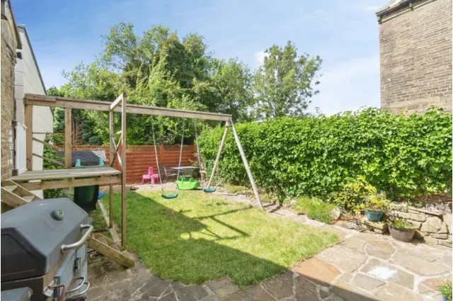Cote Lane, Bradford, BD15, photo 3