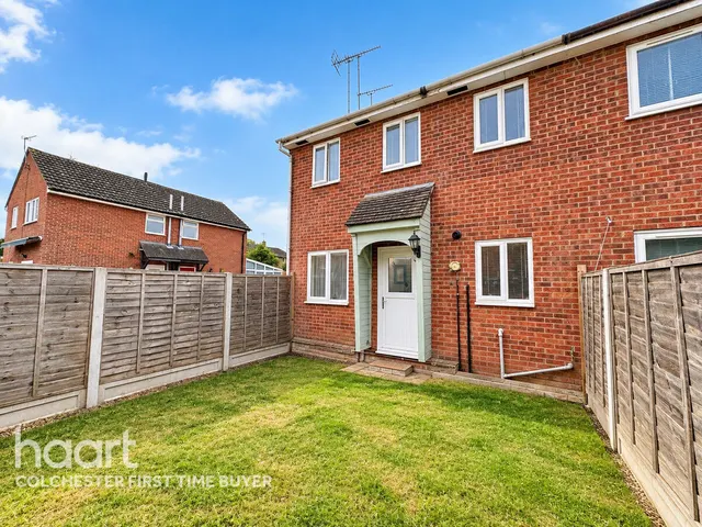 Tara Close, Colchester, CO4, photo 1