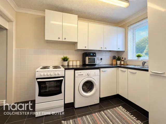 Tara Close, Colchester, CO4, photo 3