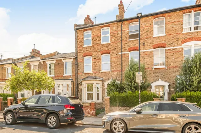 St. Thomas's Road, Finsbury Park, N4, photo 1