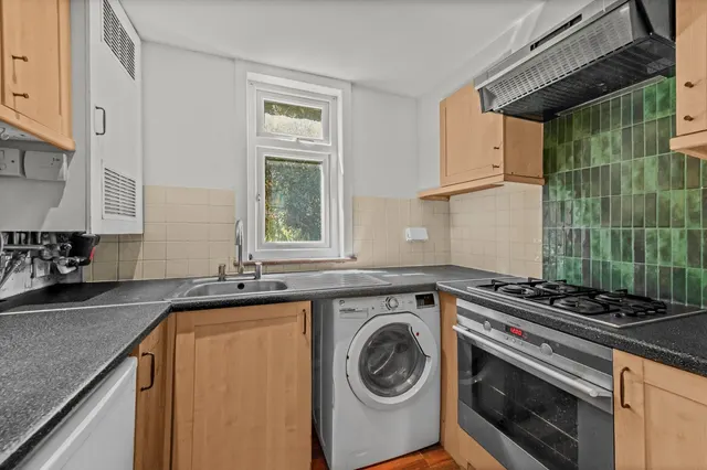 St. Thomas's Road, Finsbury Park, N4, photo 3