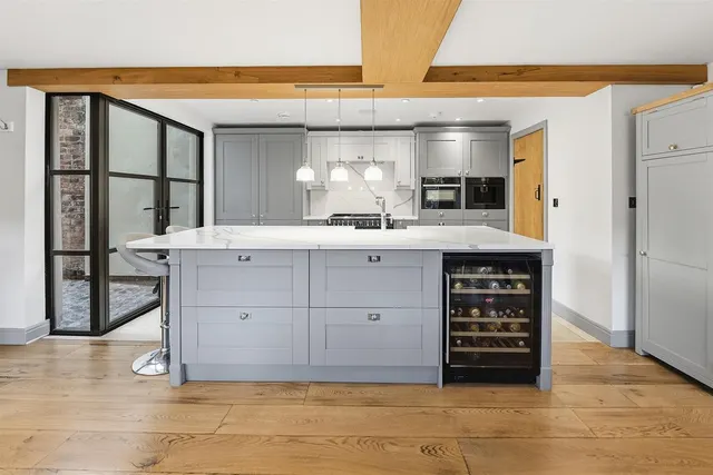 Photo 3 — New Road, Prestbury
