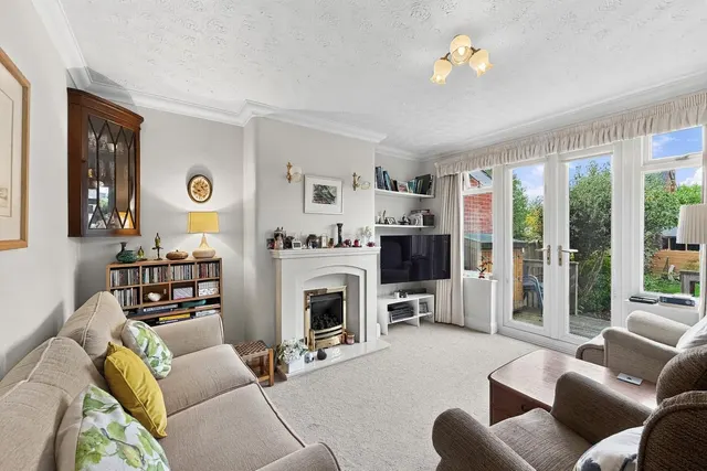 Hawthorn Avenue, Timperley, WA15, photo 2