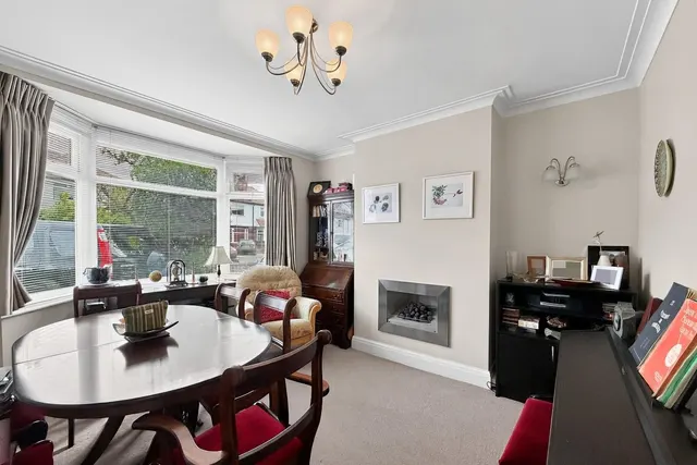 Hawthorn Avenue, Timperley, WA15, photo 3