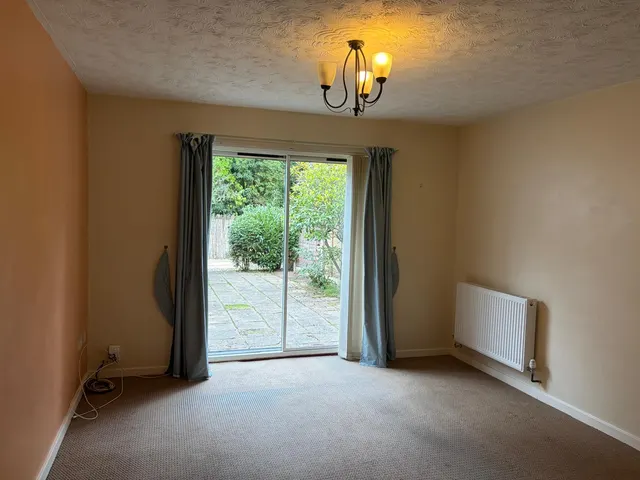 Photo 3 — Winchester Drive, Muxton, TF2