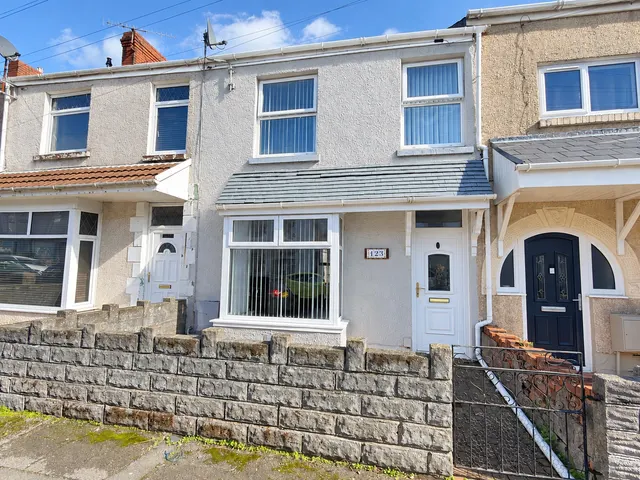 Cecil Street, Manselton, photo 1