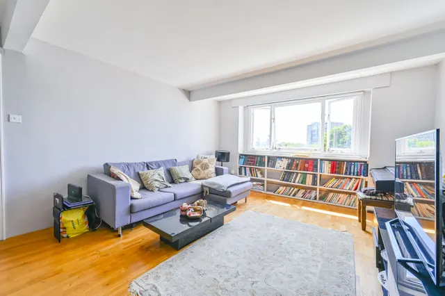 2 bedroom flat — Flat 4, 118 Hamilton Terrace, London