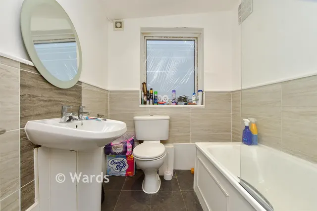 Victoria Road, Ramsgate, CT11, photo 3