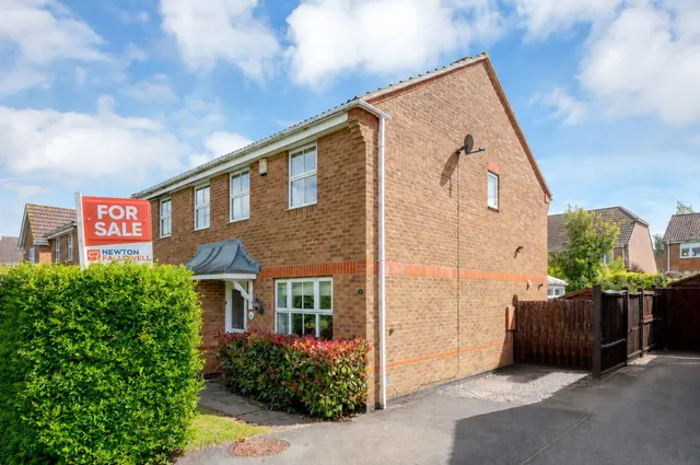 Normanton Drive, Oakham, LE15, photo 1
