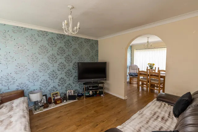 Mayfield Drive, Buckley, CH7, photo 3