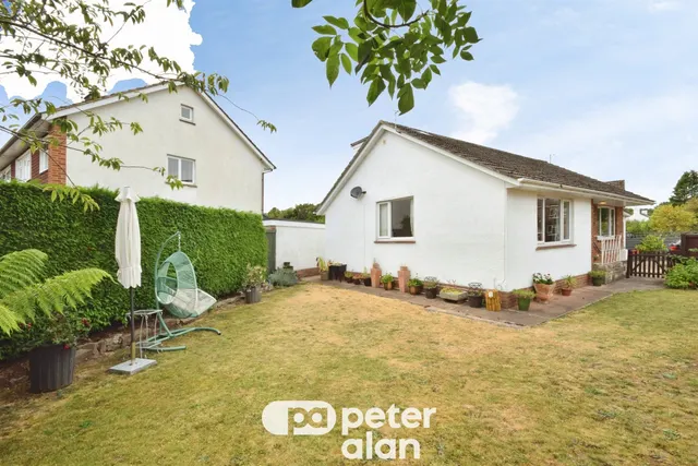 Somerset Road, Monmouth, NP25, photo 3