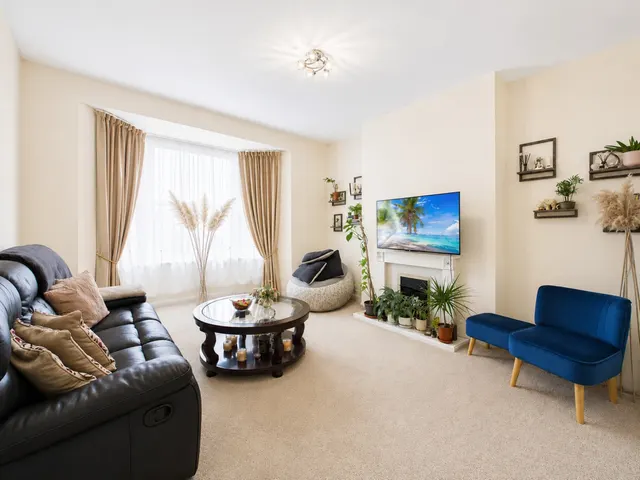 Photo 2 — Wolseley Road, St Budeaux