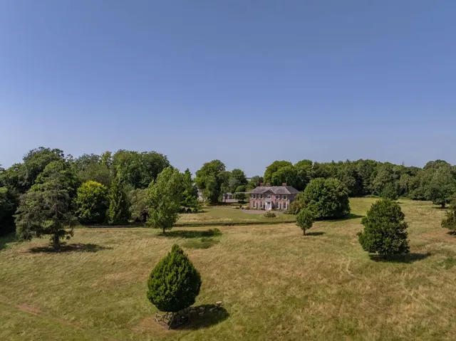 Photo 3 — Chaddleworth, Newbury, Berkshire, RG20 7EB