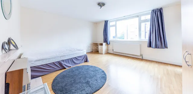 Castle Road, NW1, photo 2
