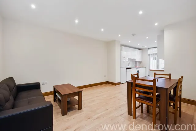 Elgin Avenue, London, W9 2HD, photo 1
