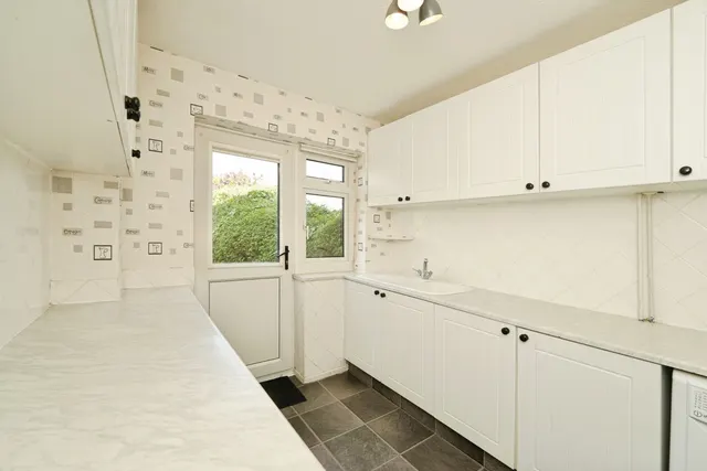 Photo 3 — Prestbury, Bristol, BS37