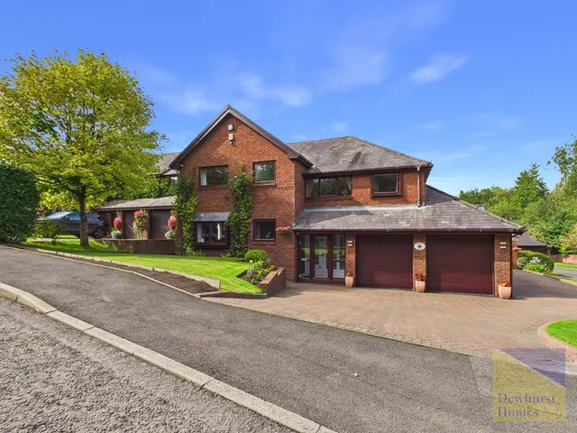Fernyhalgh Lane, Fulwood, Lancashire, PR2 9NU, photo 1