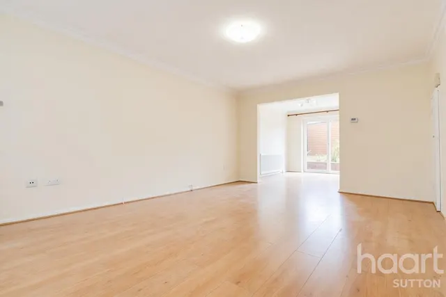 Carshalton Road, SM1, photo 1