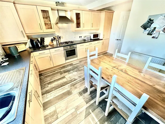 Amlwch Road, Benllech, LL74, photo 3