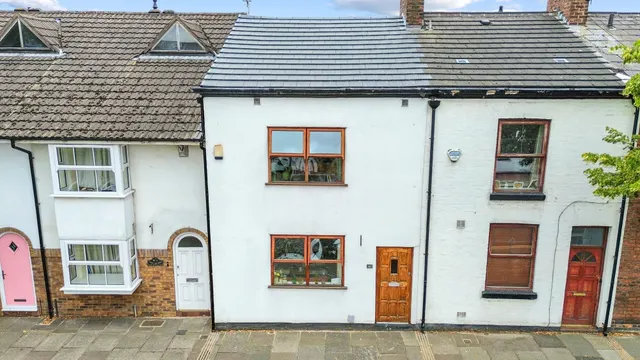 High Street, Newton-Le-Willows, WA12 9SP, photo 1