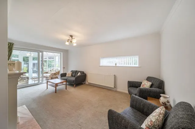 Brasenose Drive, Kidlington, OX5, photo 3