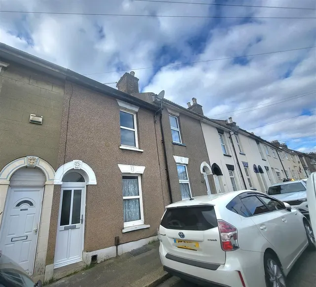 Bryant Road, Rochester, photo 1