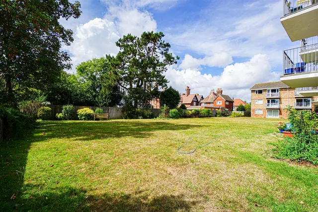 Albany Road, St. Leonards-On-Sea, photo 2