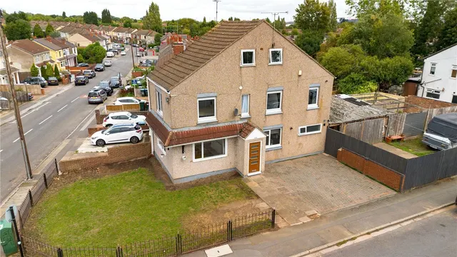 Beacon Road, Holbrooks, Coventry, CV6, photo 1