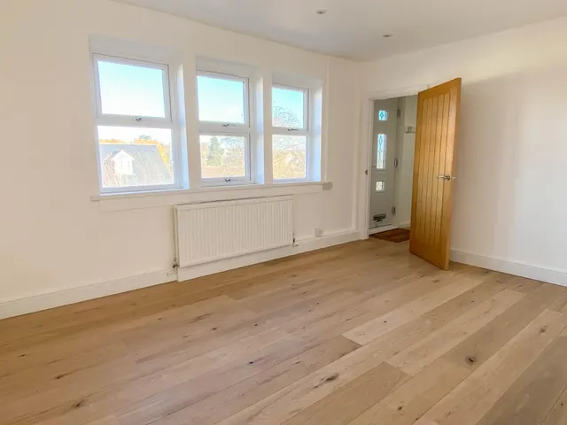 Hobbes Close, Malmesbury, SN16, photo 3