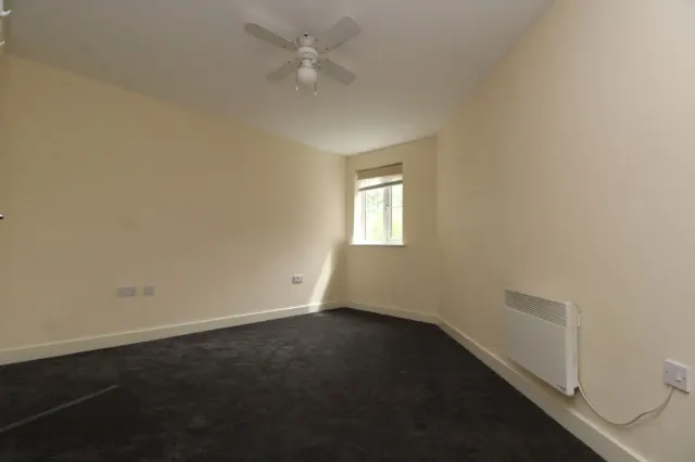 Chambers Way, Biggleswade, SG18, photo 3