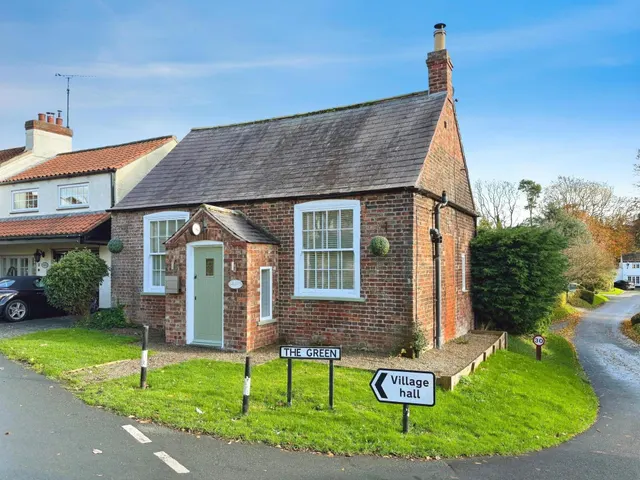 The Green, Driffield, YO25, photo 1