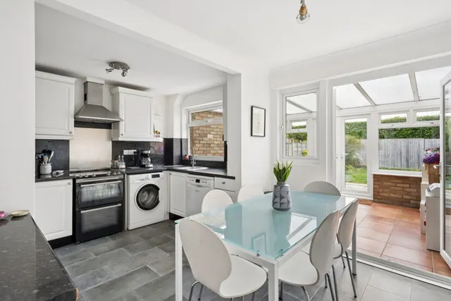 Wrights Lane, Prestwood, HP16, photo 3