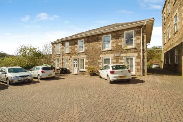 Treruffe Hill, Redruth, TR15, photo 1