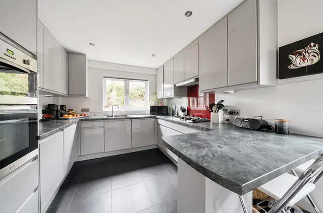 Photo 2 — Penshurst Rise, Frimley, Camberley, Surrey, GU16 8XX