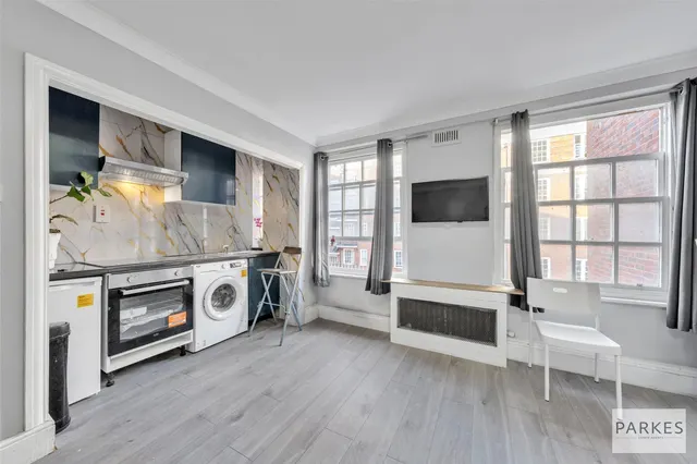 Edgware Road, London, W2 2QS, photo 1