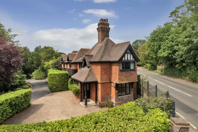 Langton Road, Langton Green, TN3, photo 1