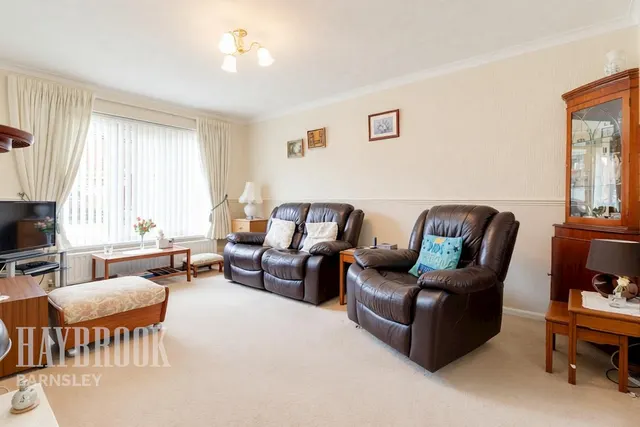 Moorbridge Crescent, Brampton, photo 3