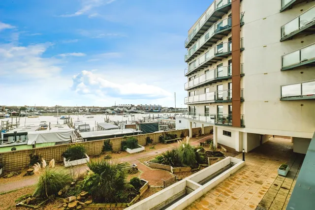Brighton Road, Shoreham-By-Sea, photo 1