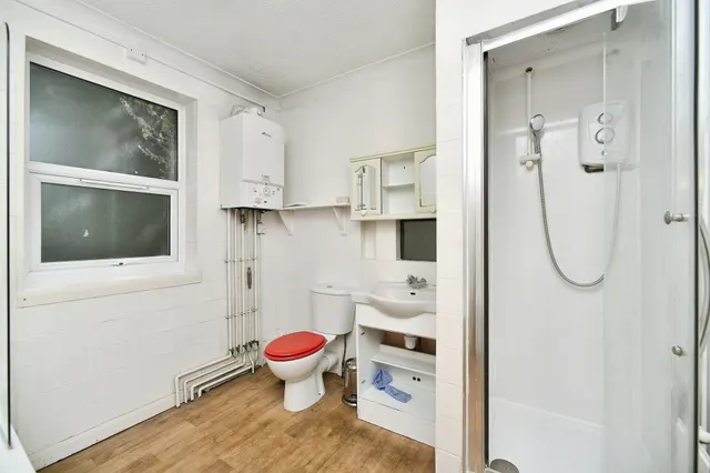 Photo 2 — Park Crescent Road, Brighton