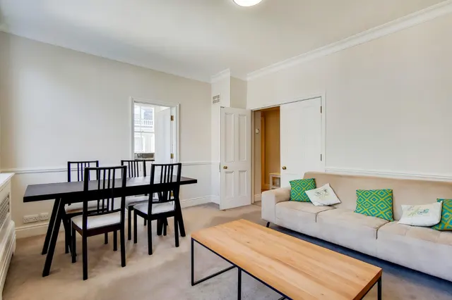 Photo 3 — Onslow Gardens, South Kensington, London, SW7 3BU