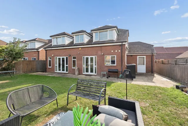 Cambridge Road, Langford, SG18, photo 1