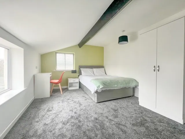 The Common, Patchway, BS34, photo 2